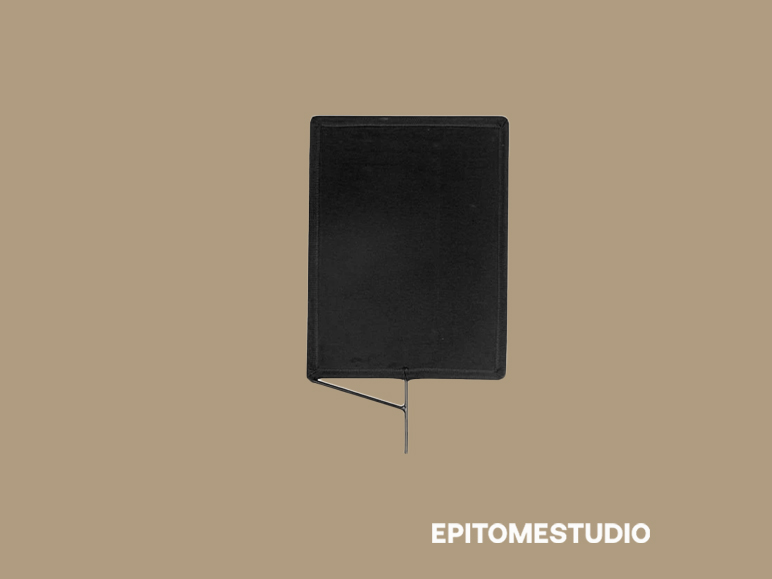 Matthews 18x24 flag - black