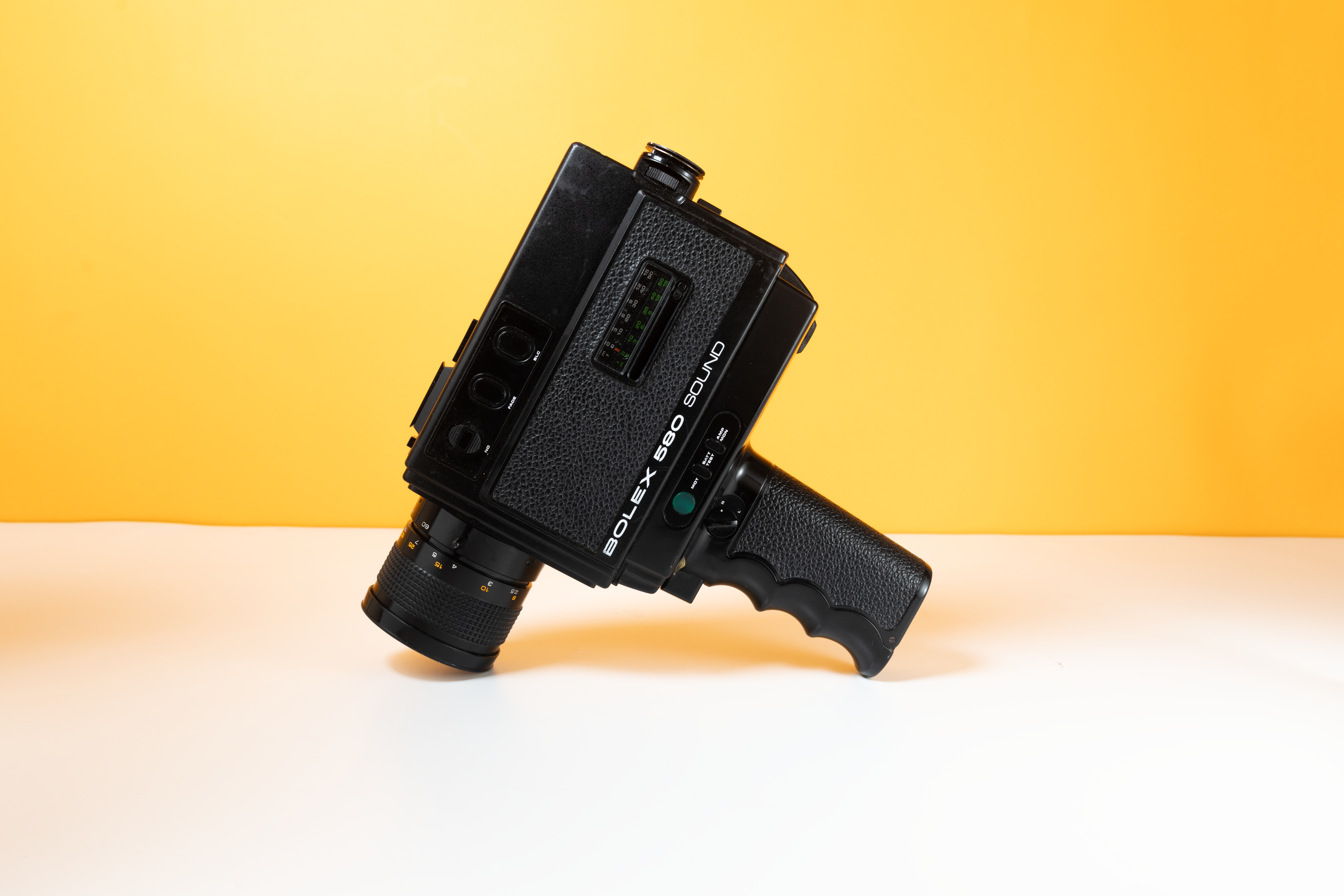 Bolex 580 macrozoom – super 8mm film camera (vintage cine)