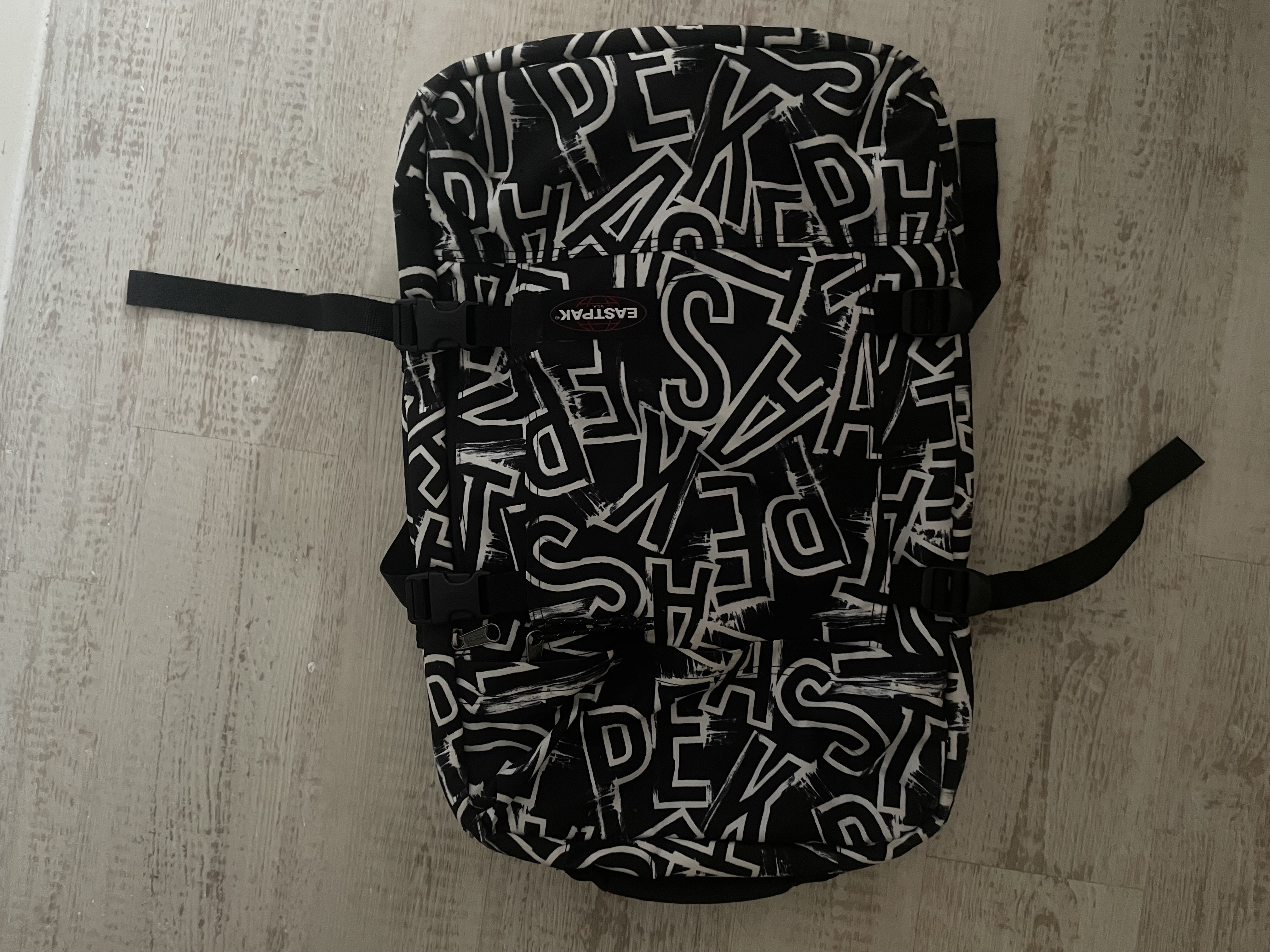 40 l carry-on backpack 