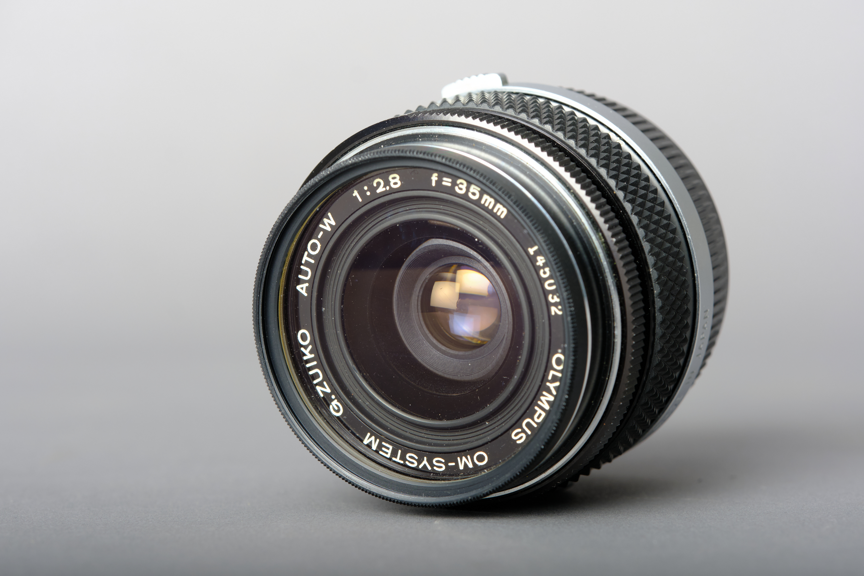 Olympus zuiko 35mm f/2.8 manual lens