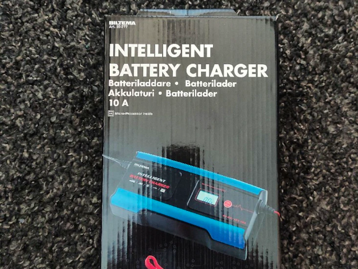 Batterilader (10a) for bil og mc