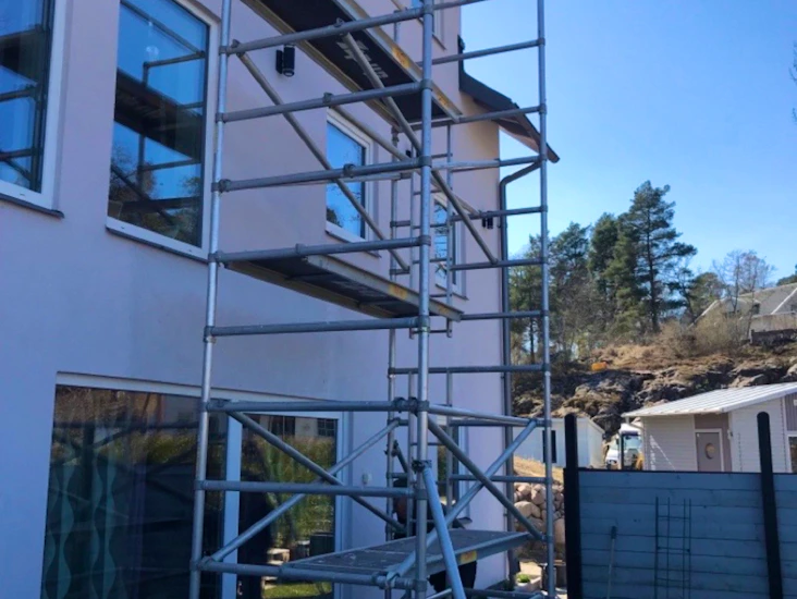 Zip up byggstälning