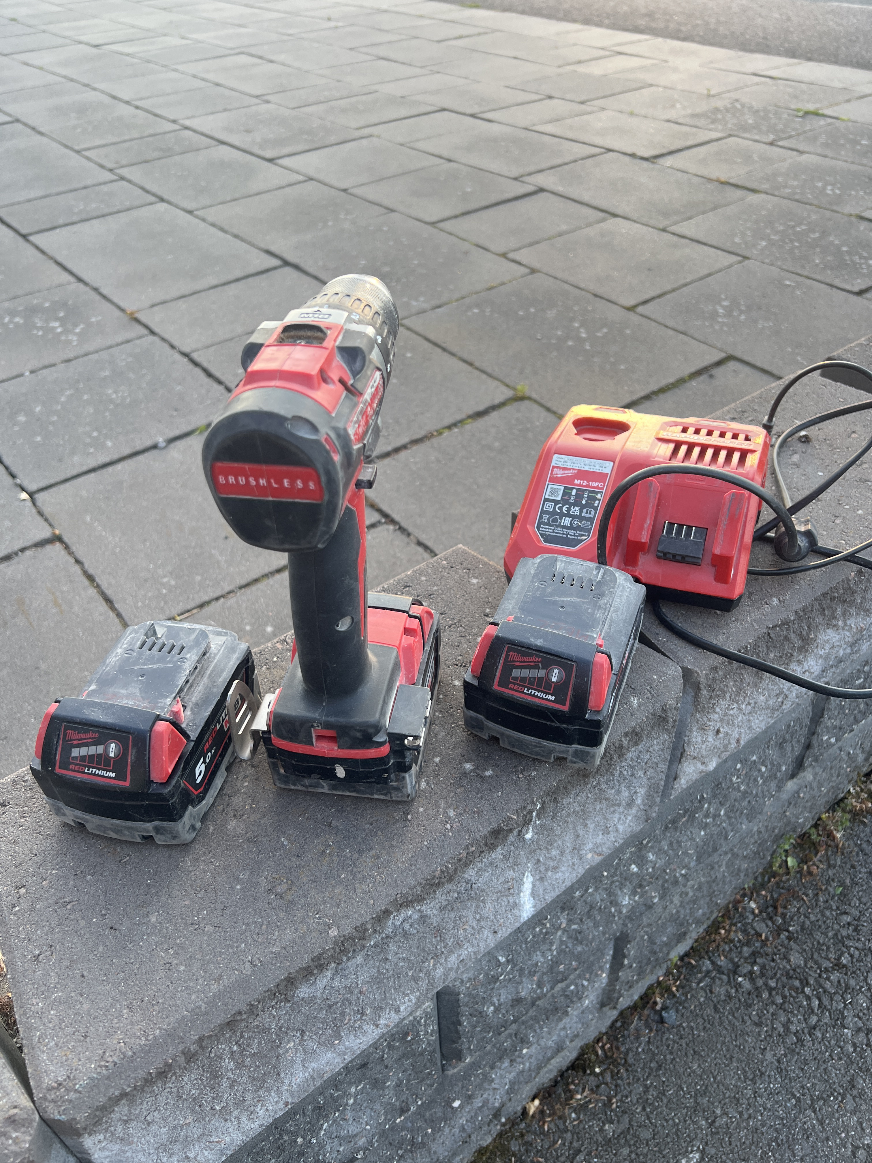 Milwaukee mbld borrskruvdragare