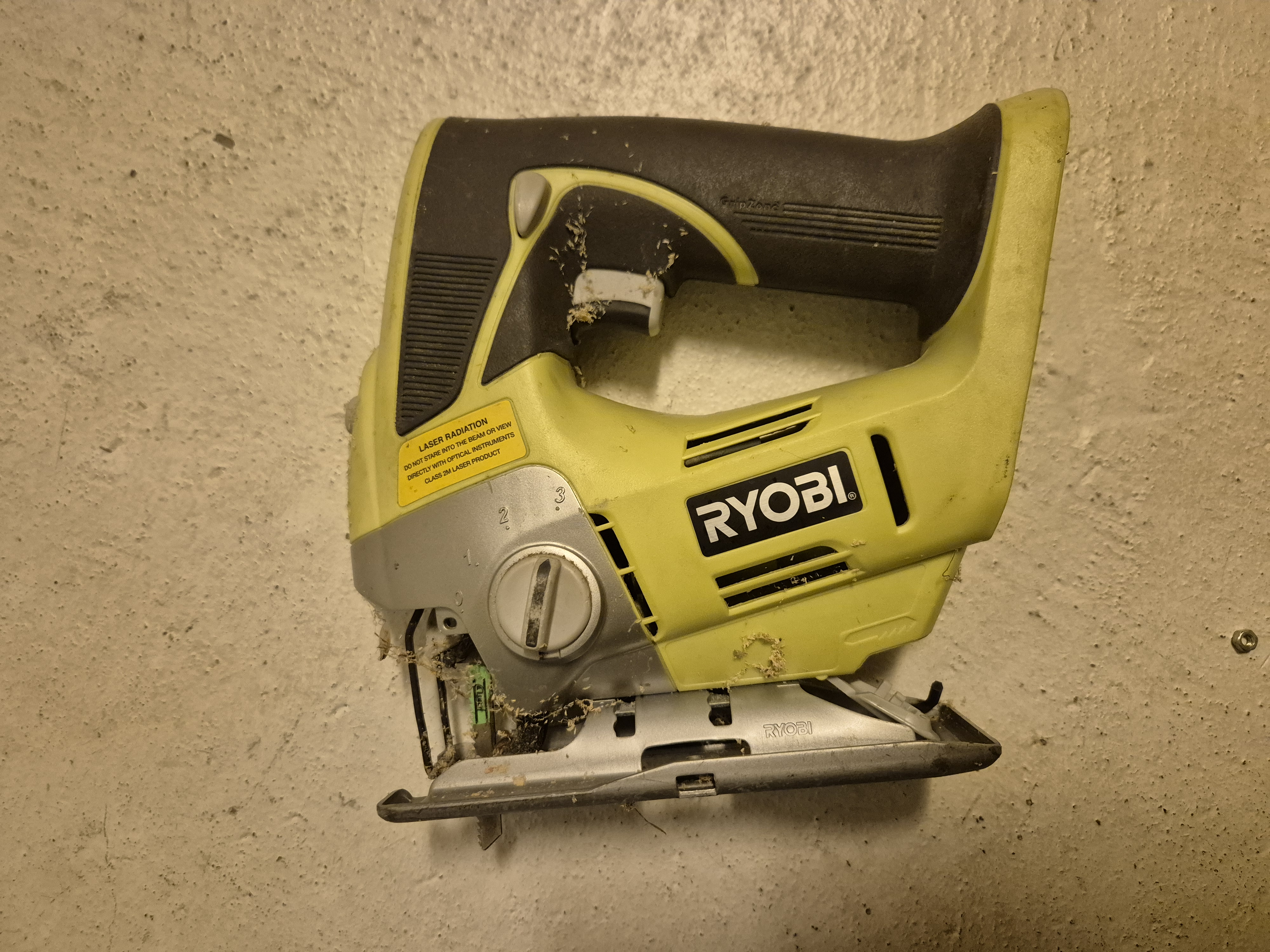 Ryobi stikksag 
