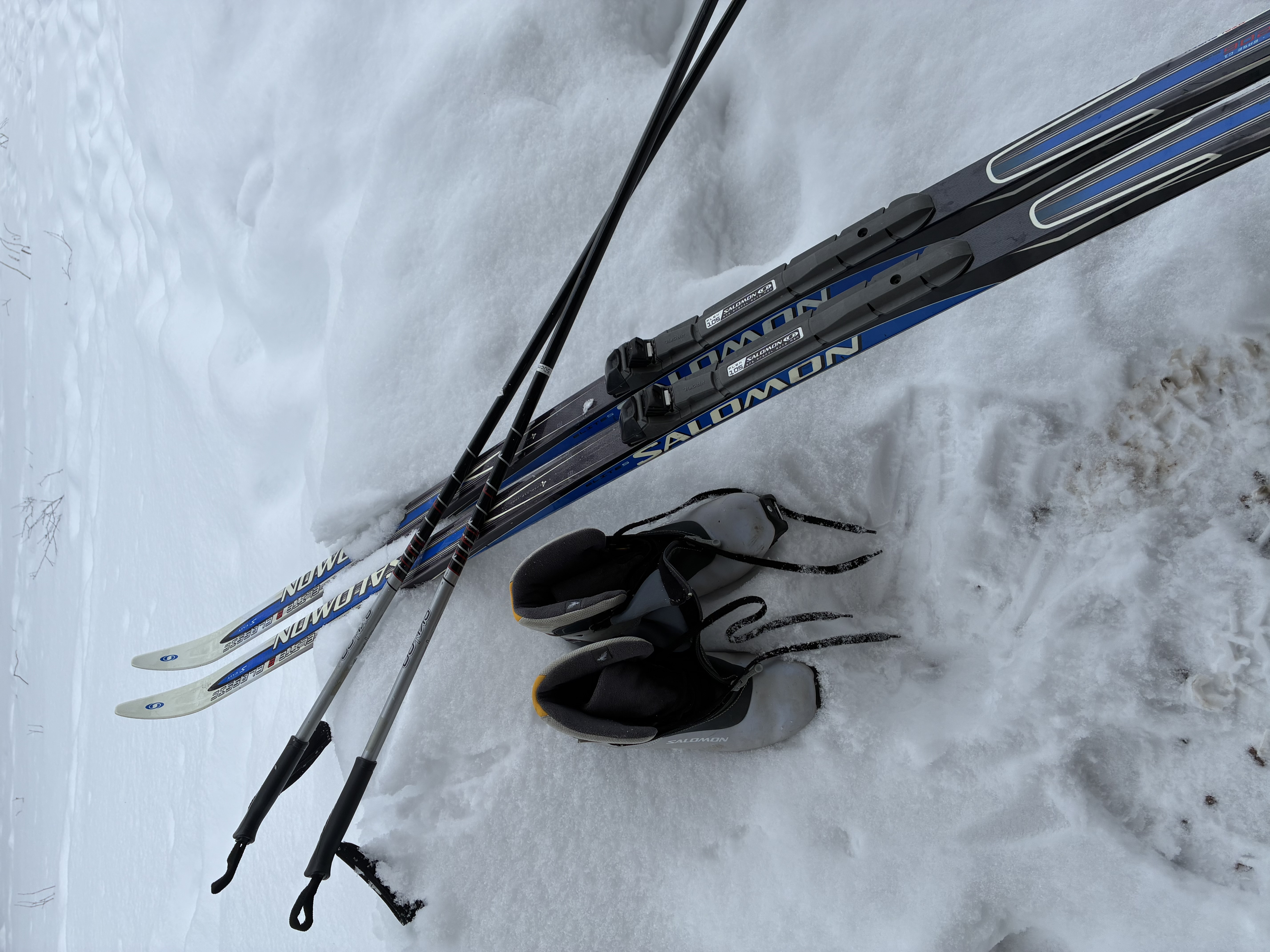 Salomon längdskidor, pjäxor och stavar