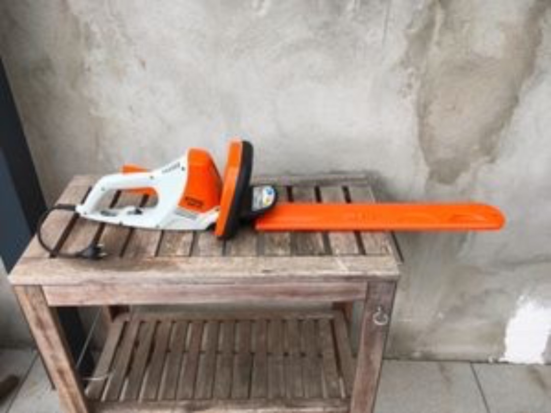 Häcksax stihl hse52