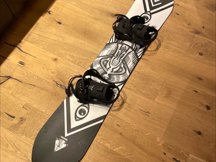 Snowboard fra vimana 154cm