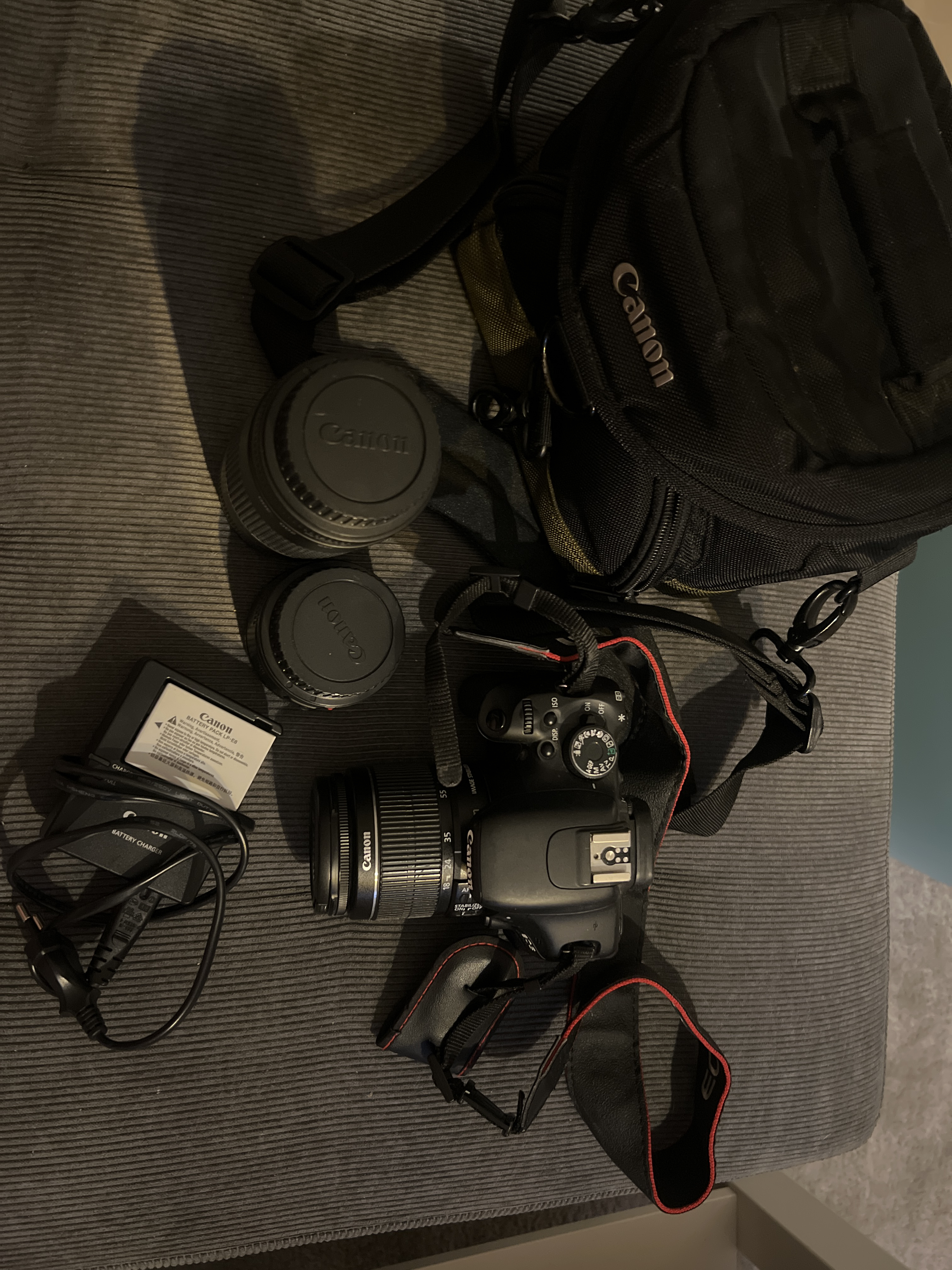 Canon eos 600d med ekstra objektiv 