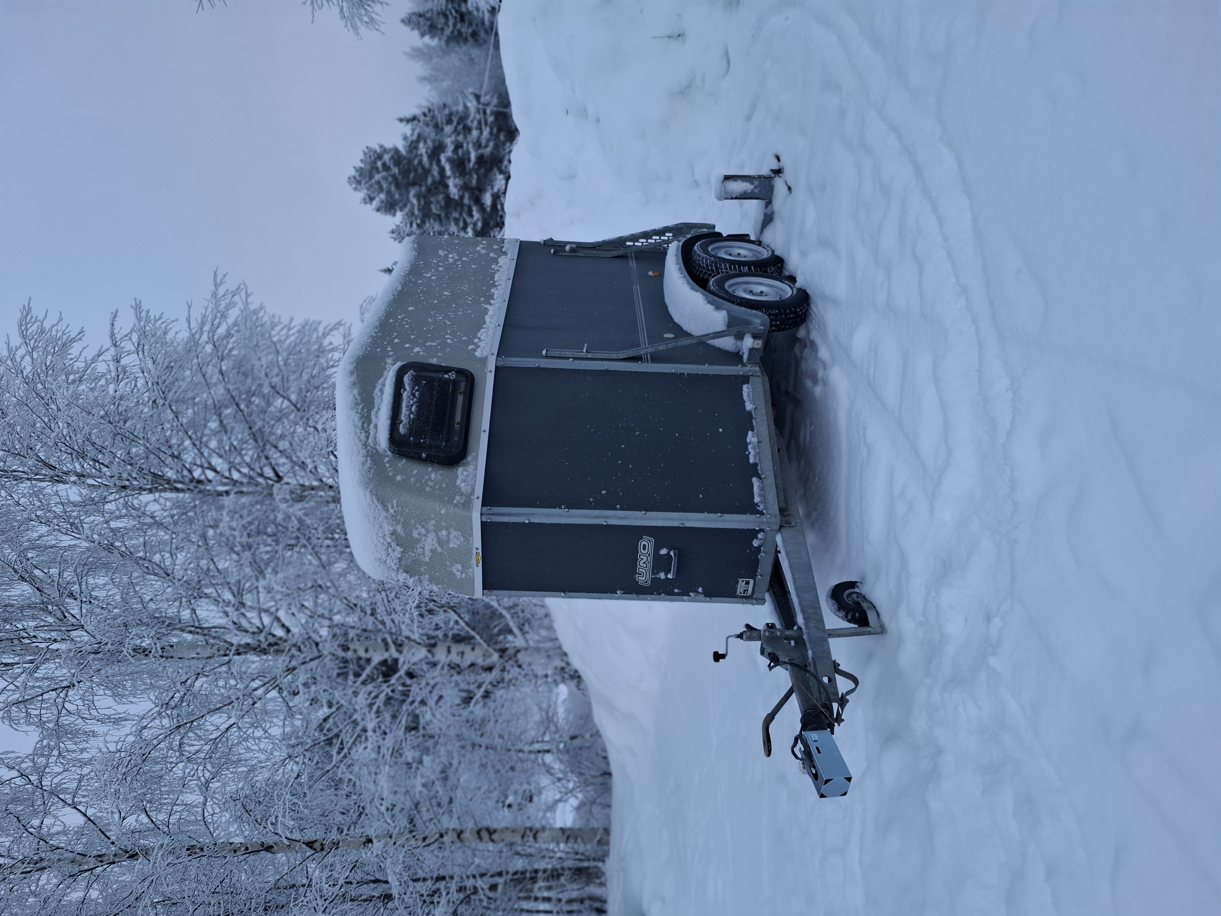 Böckmann uno ,yhden hevosen traileri