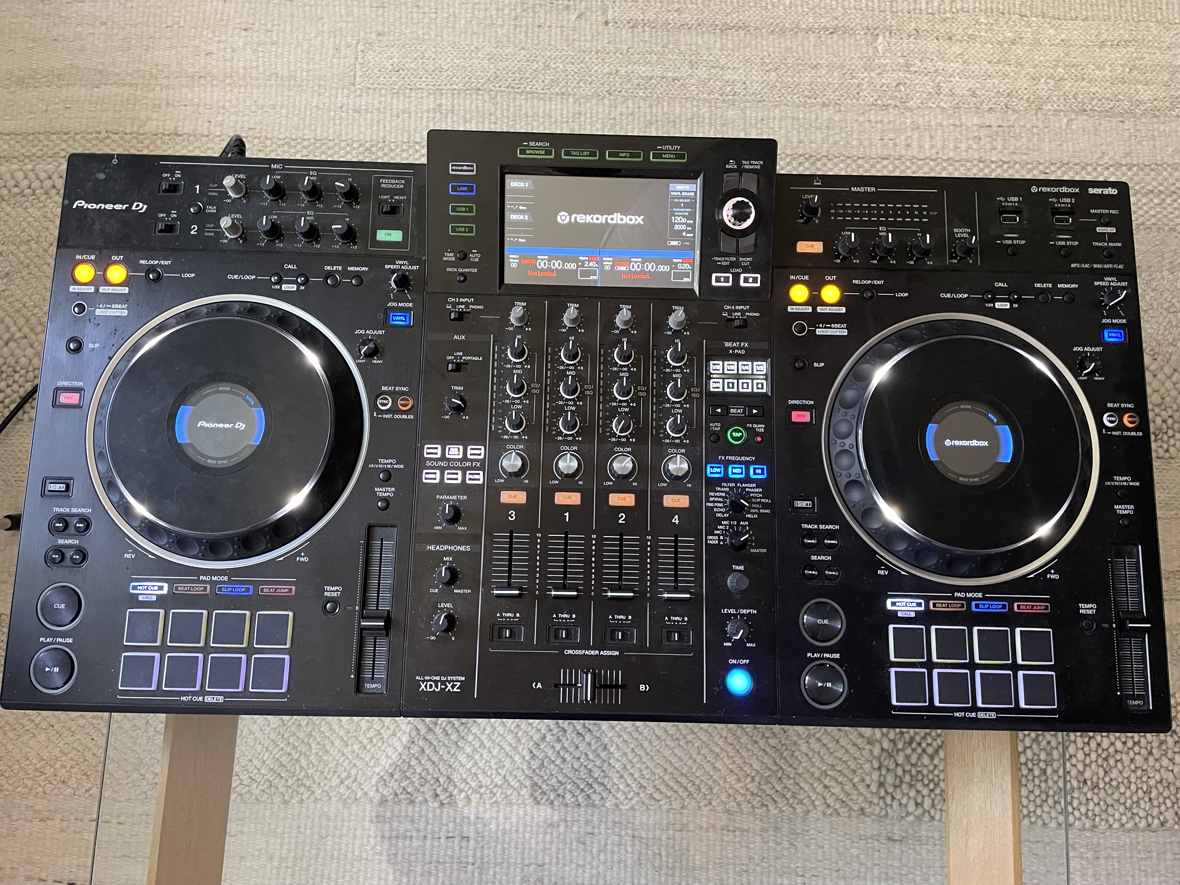 Pioneer xdj-xz controller 