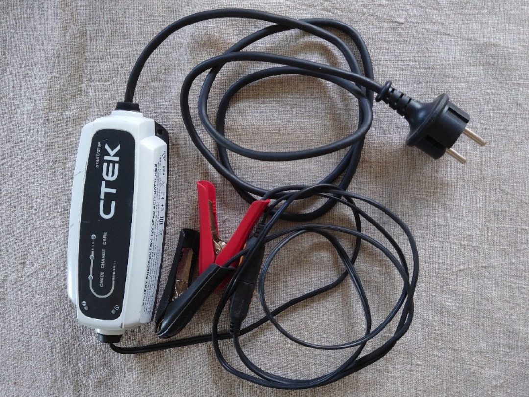 Ctek batteriladdare för bil/mc/moped