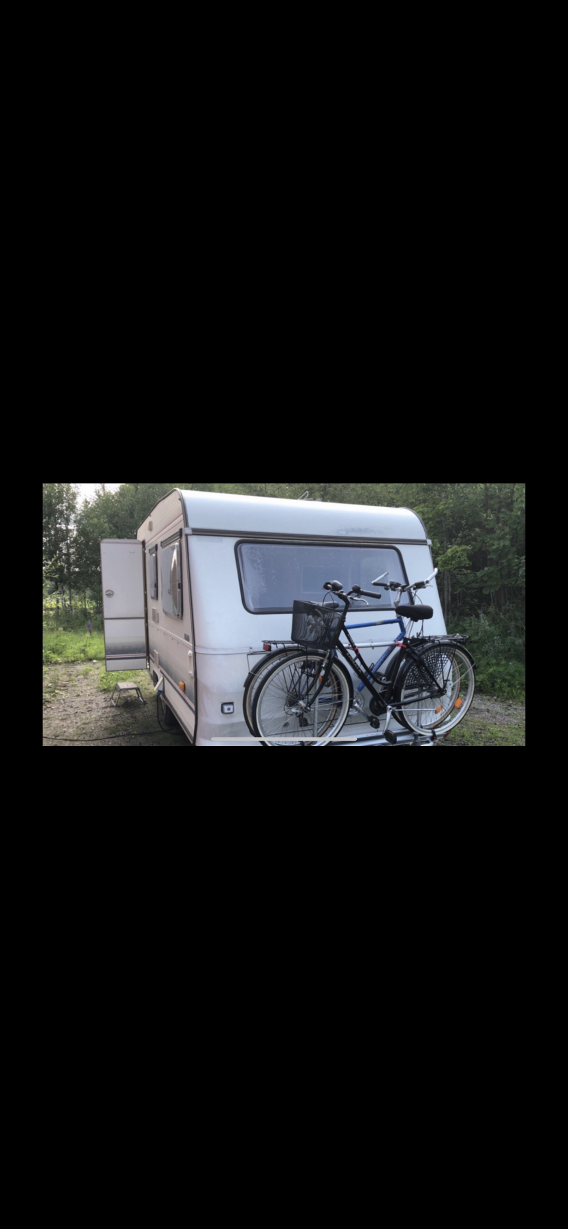 Uthyres 2.400kr  adria forma 460