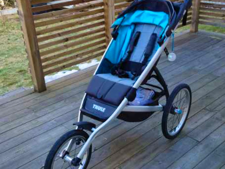 Thule glide löpvagn i nyskick