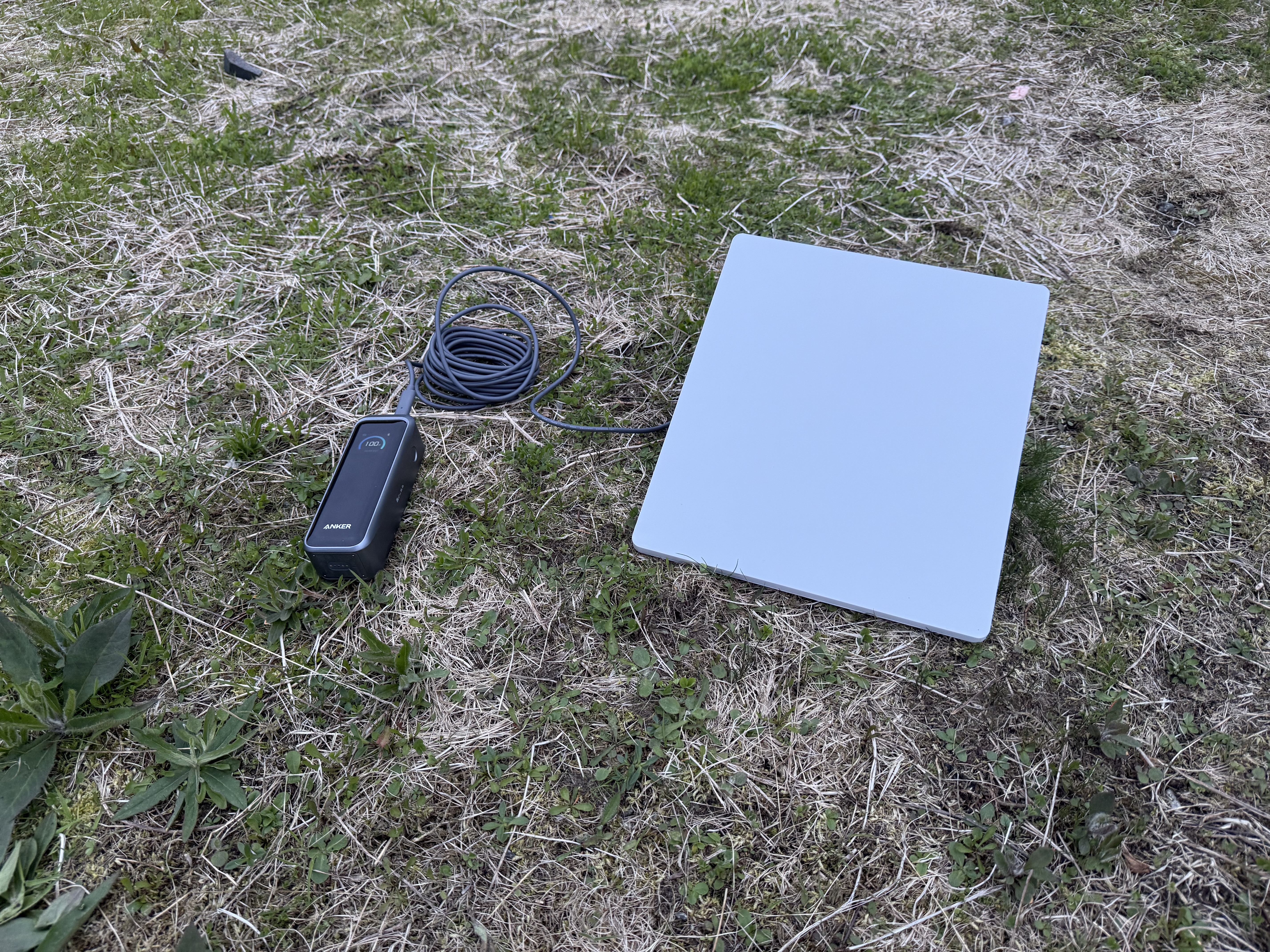 Starlink mini antenne med abonnement (ubegrenset data)