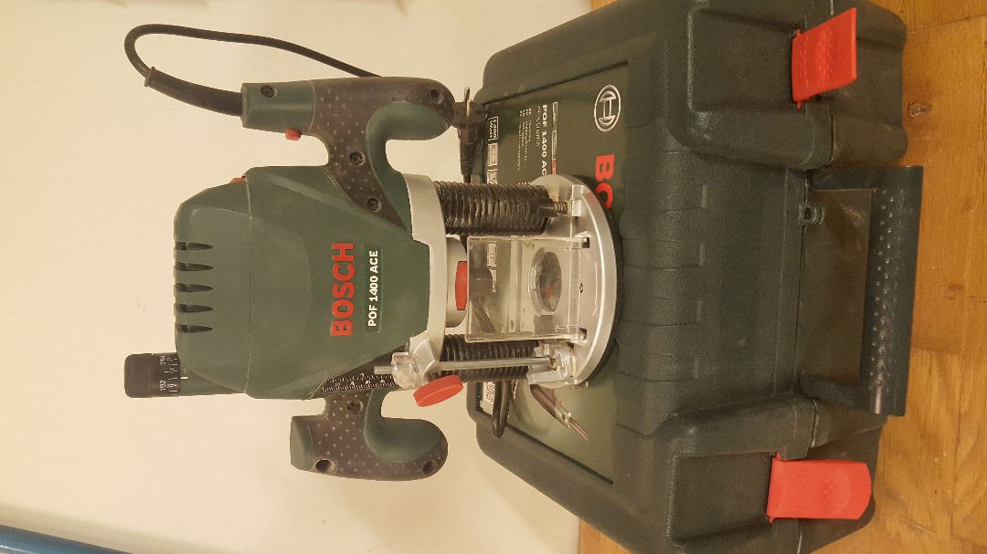 Handöverfräs bosch pdf 1400 ace +12 frässtål