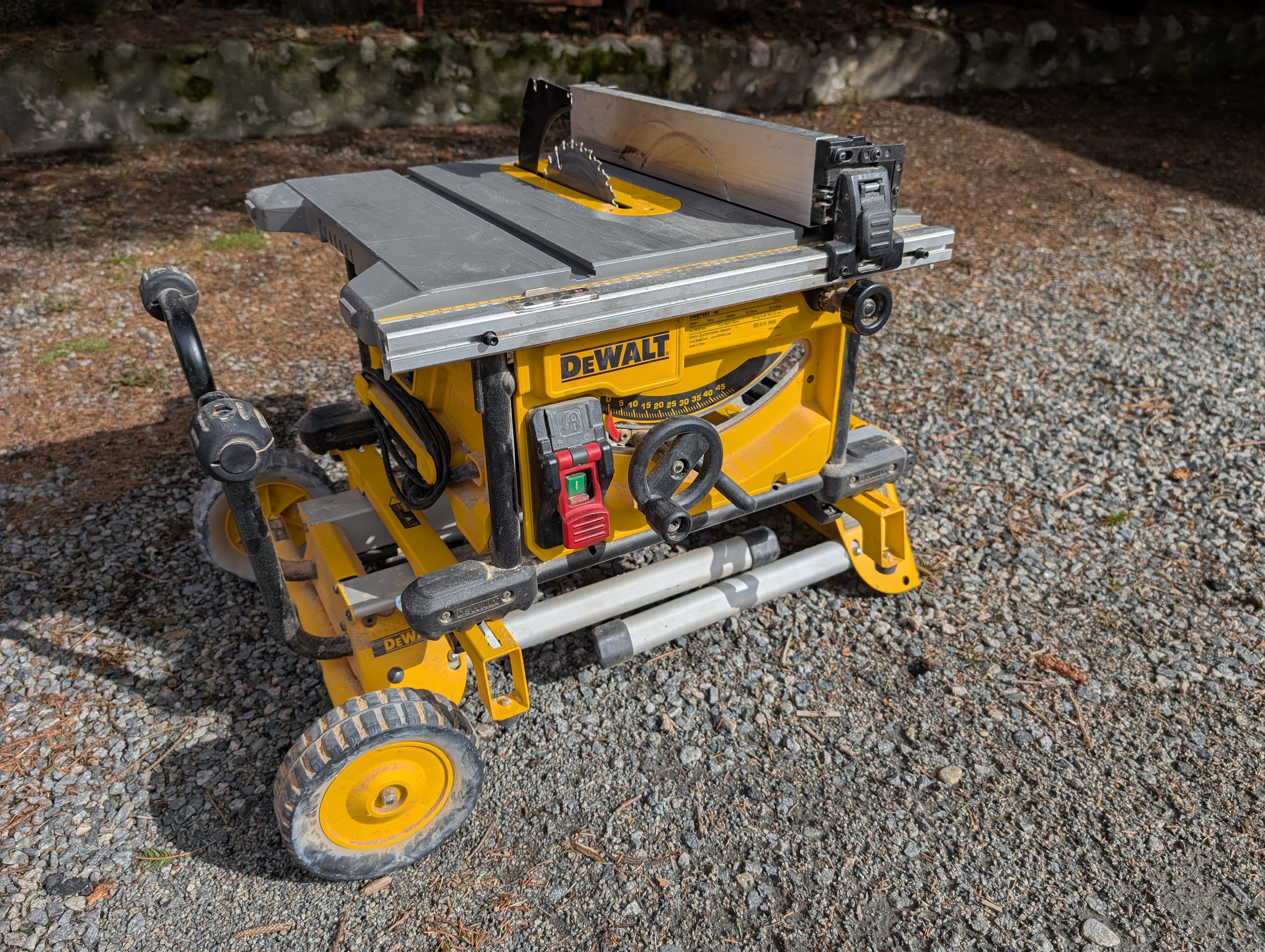 Dewalt bordsag m/stativ