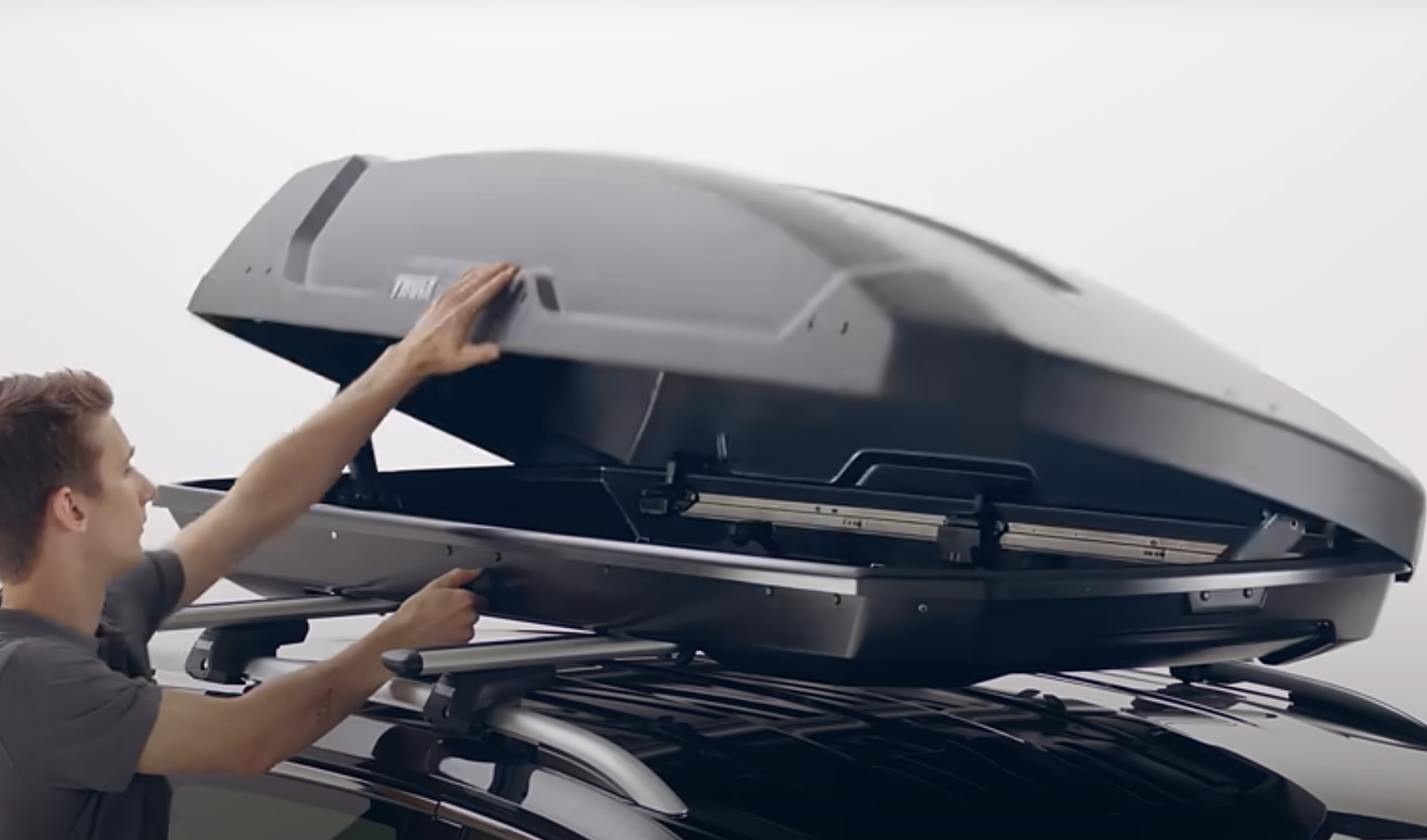 Thule motion xt xl  (superenkel montering, passer de fleste biler!)