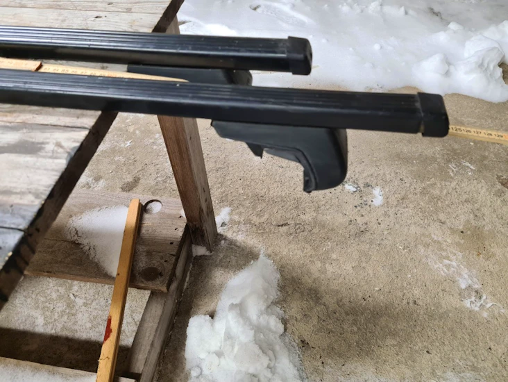 Thule square bar för öppna rails