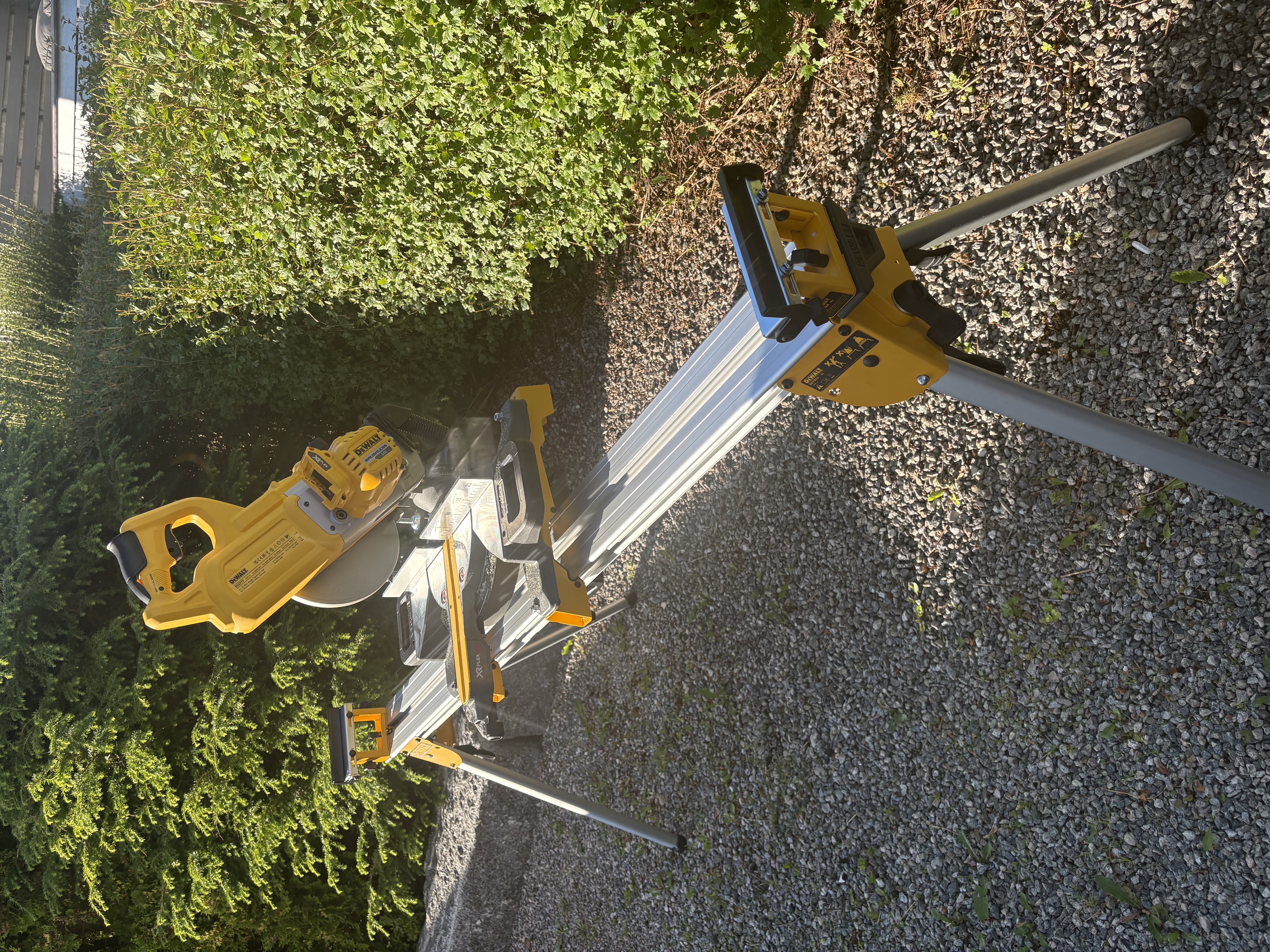 Dewalt dcs777 54v kapp- og gjærsag (flexvolt)