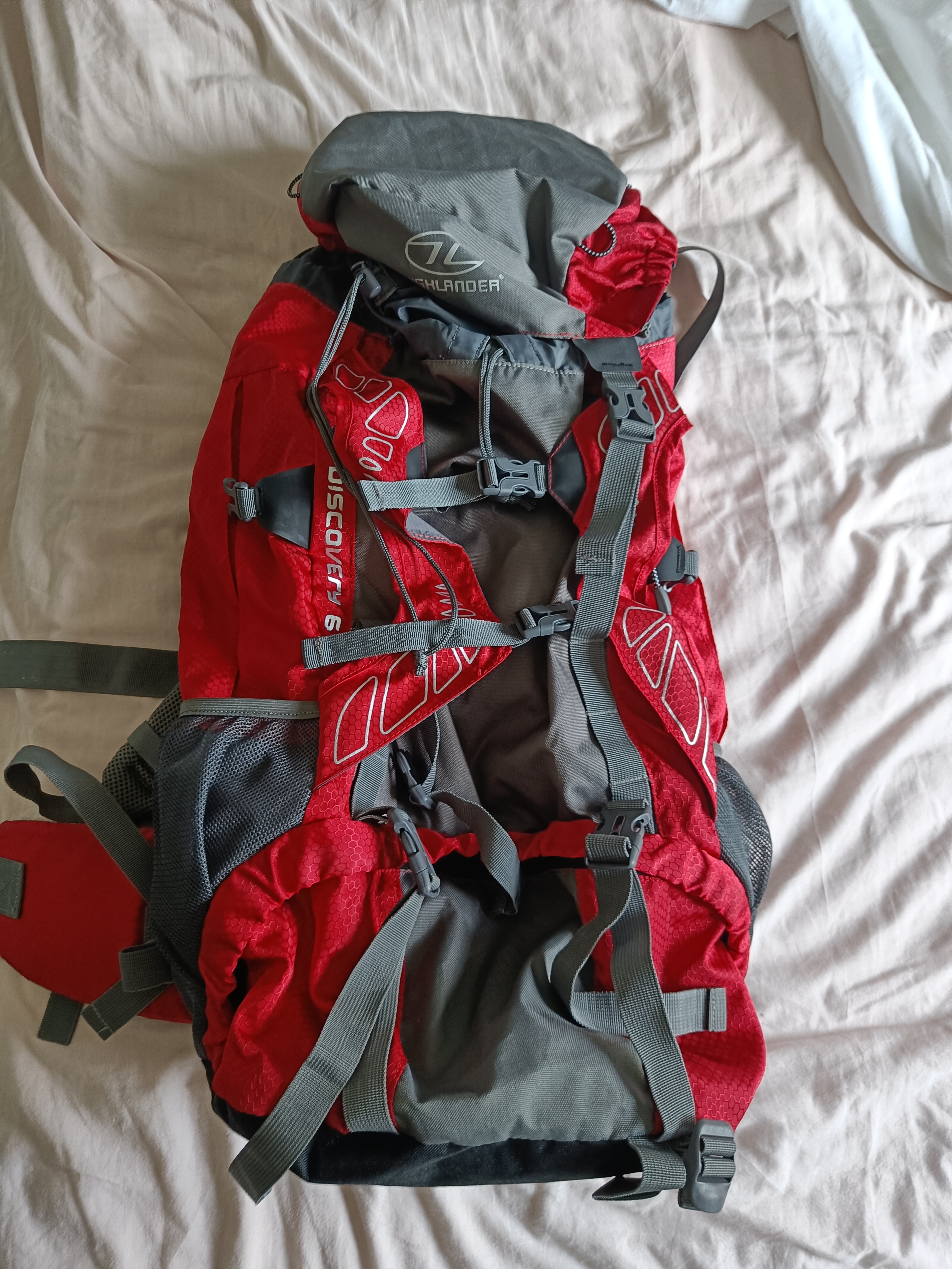Highlander discovery hiking rucksack 65 litres