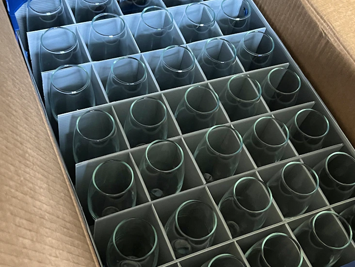 70 champagne glasses (x 2 boxes of 35 glasses)