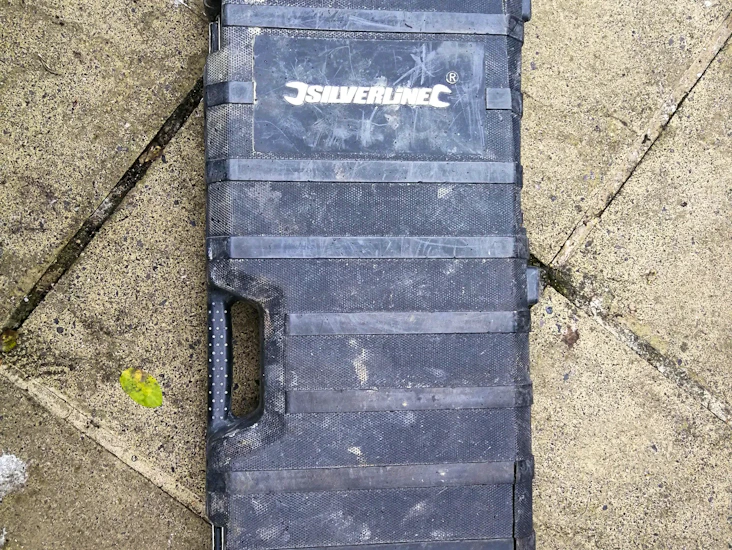 Silverline concrete breaker