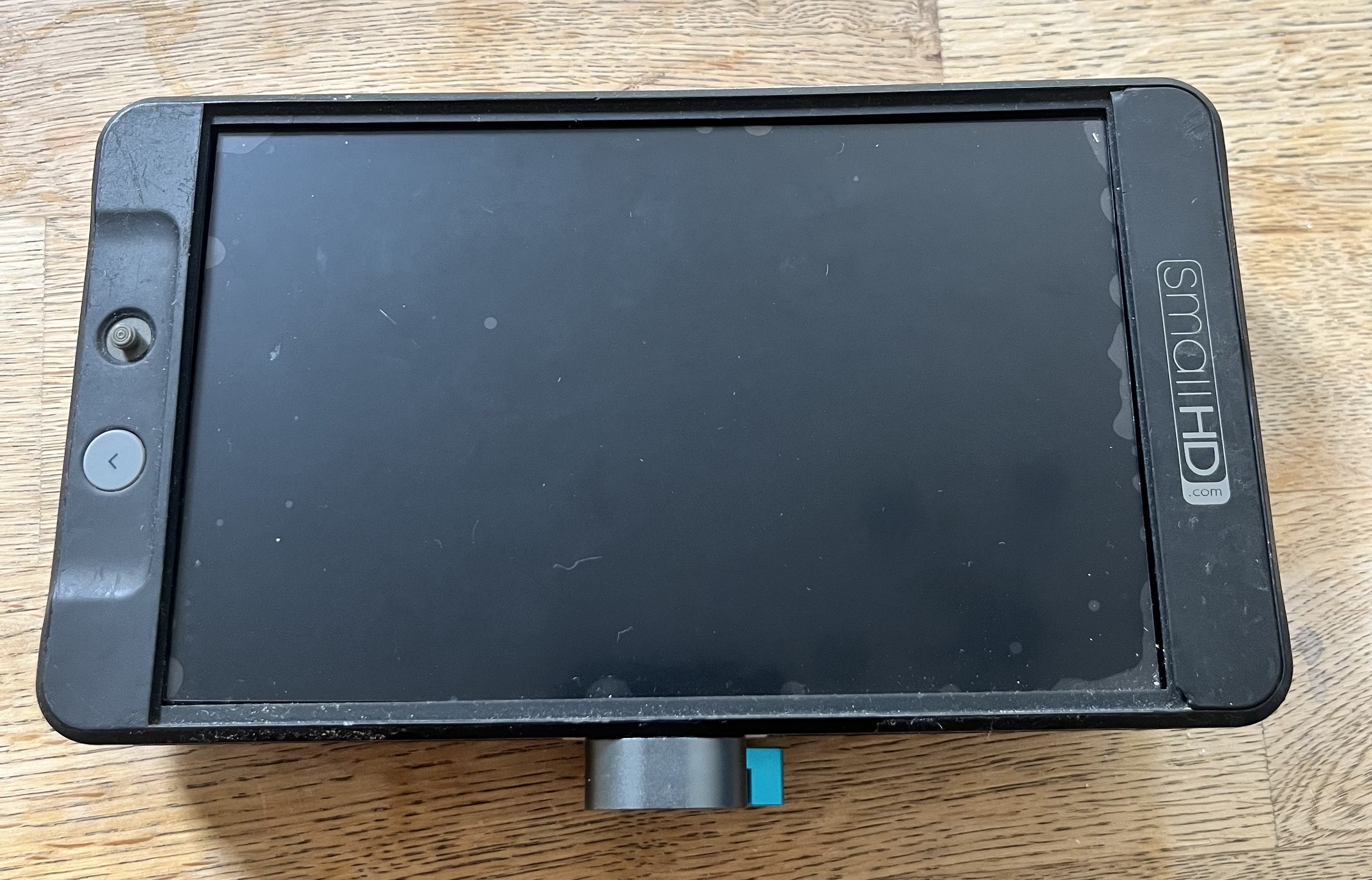 Smallhd 702