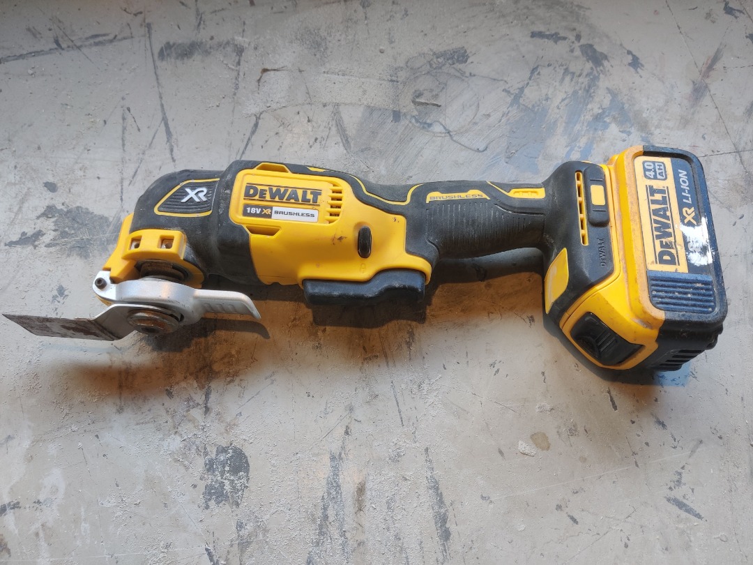 Dewalt 18v xr børsteløs multiverktøy 