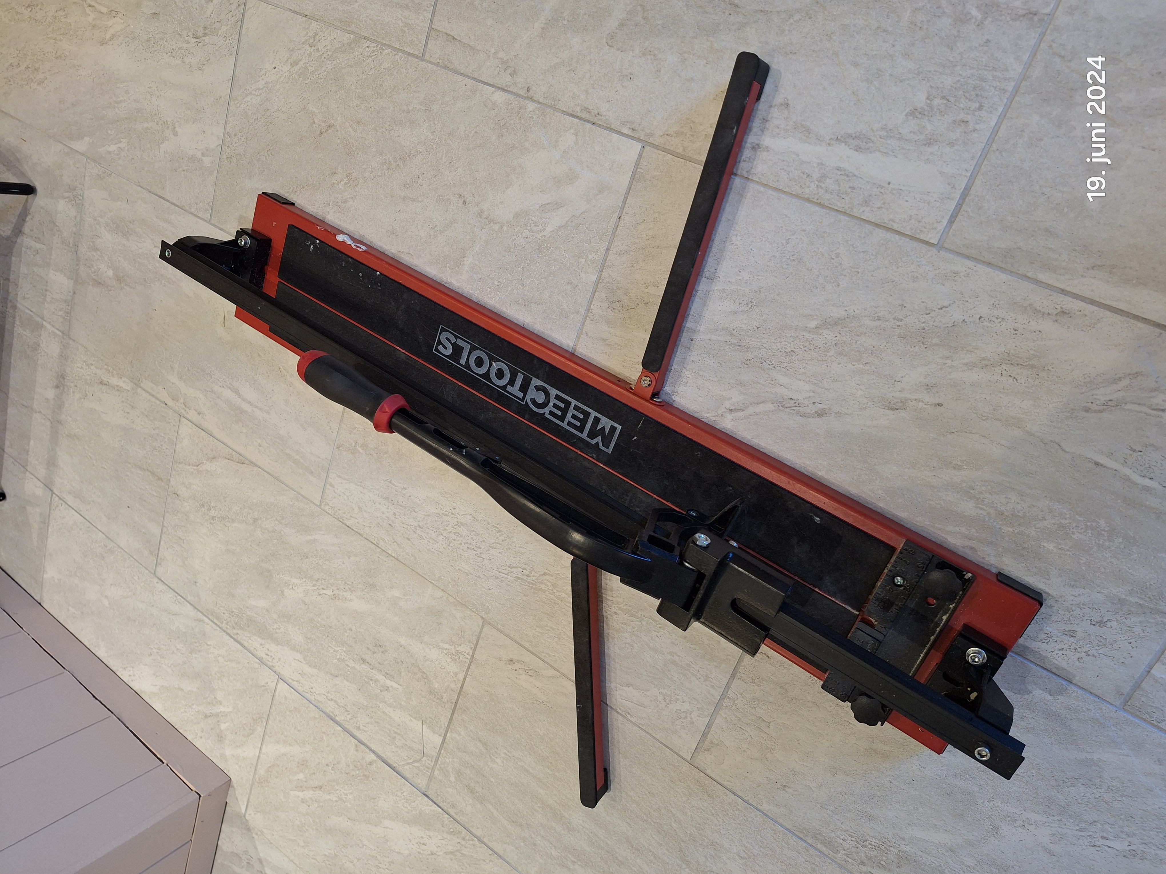 Fliskutter og vannsag