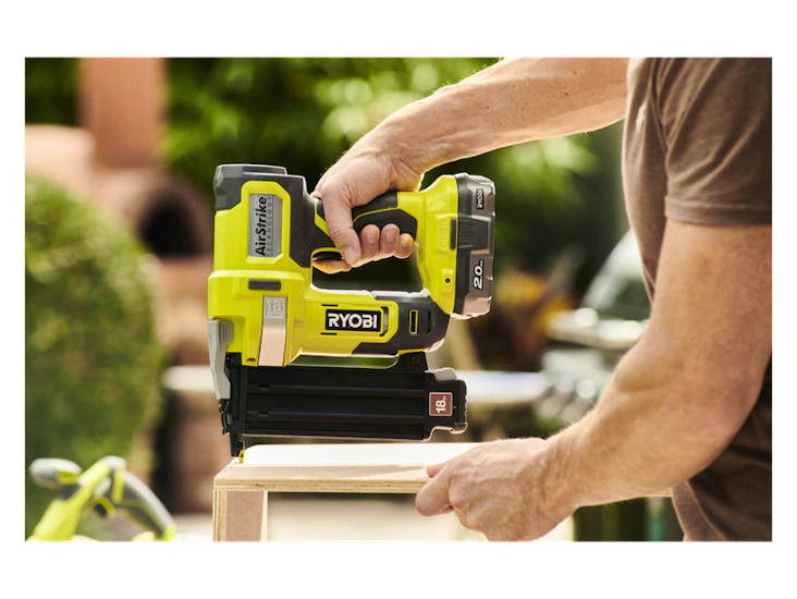 Ryobi r18n18g-120s spikerpistol dykkert m/batteri+lader