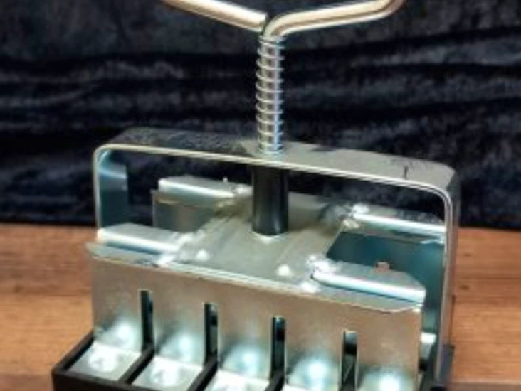 Soil blocker - micro 20