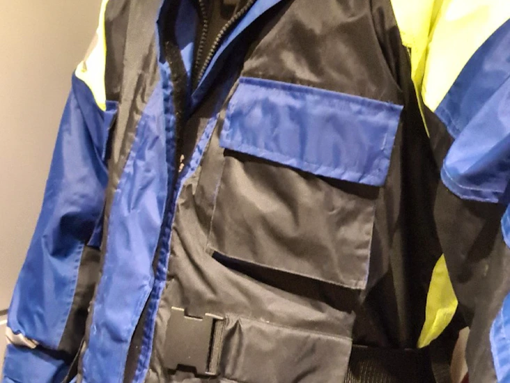 Flytedress til fiske