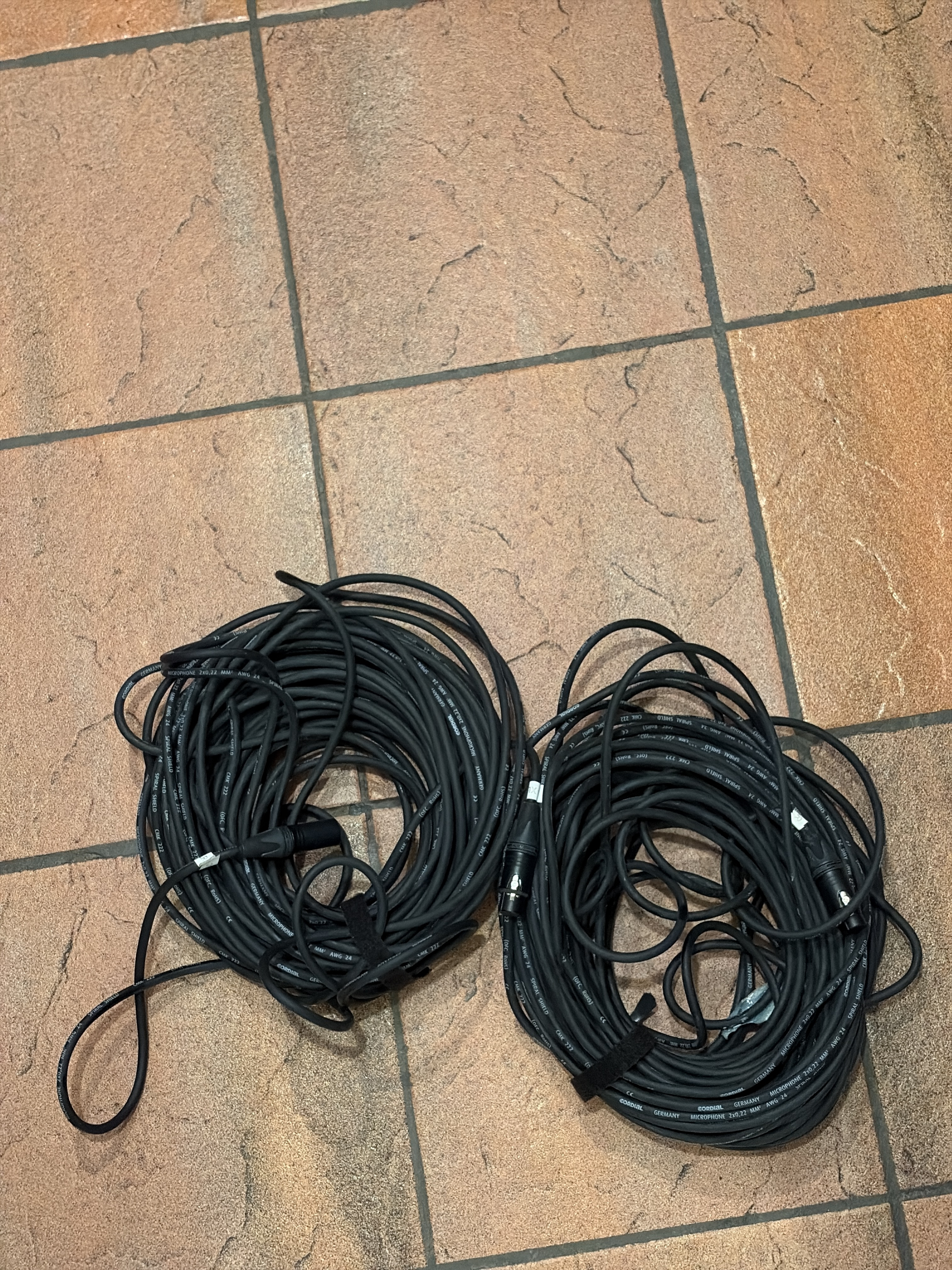 30m xlr cables x2