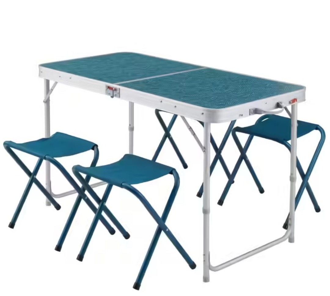 Hoppfällbart campingbord ink. pallar för 4-6