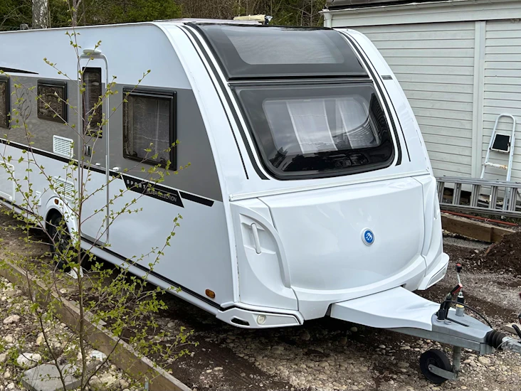 Knaus 540 ue -2019 för 4-5 pers