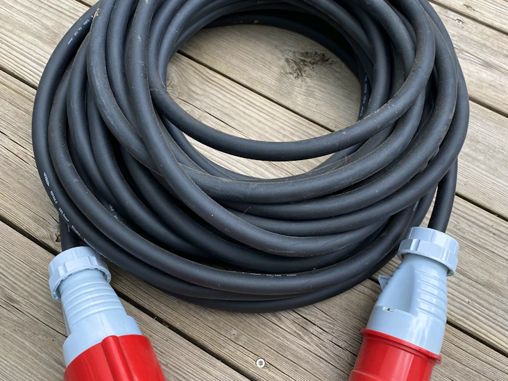 3-fas skarvsladd 25 meter!