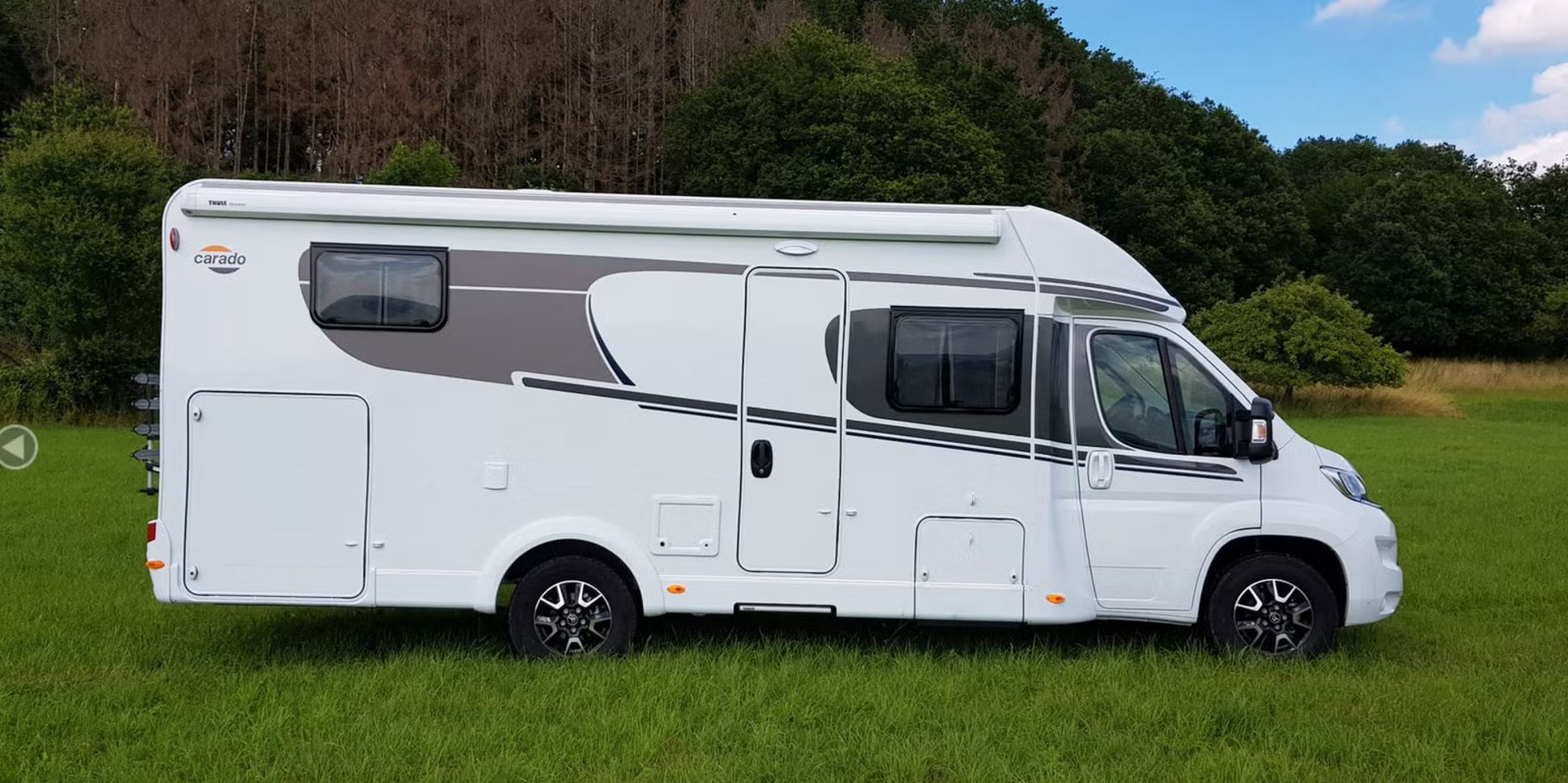 Lys og fin carado t 448 - 5 seter