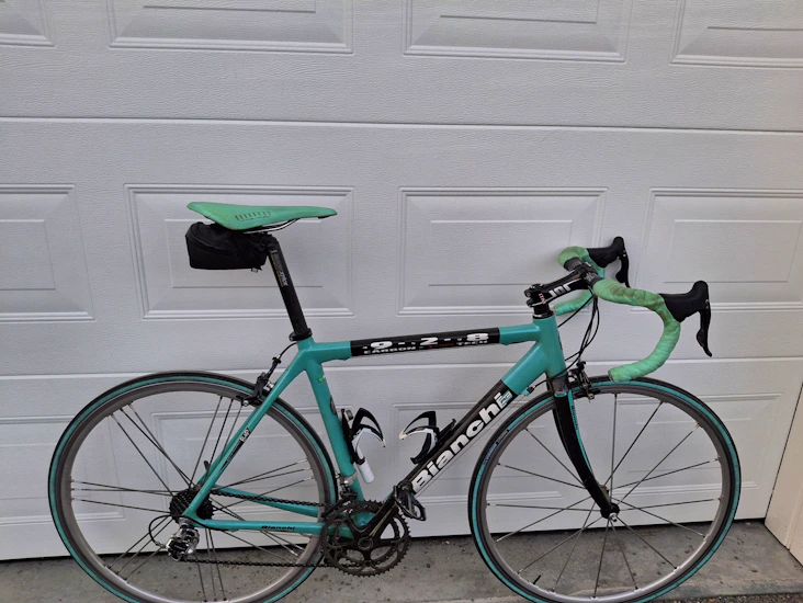 Lett bianchi landeveissykkel