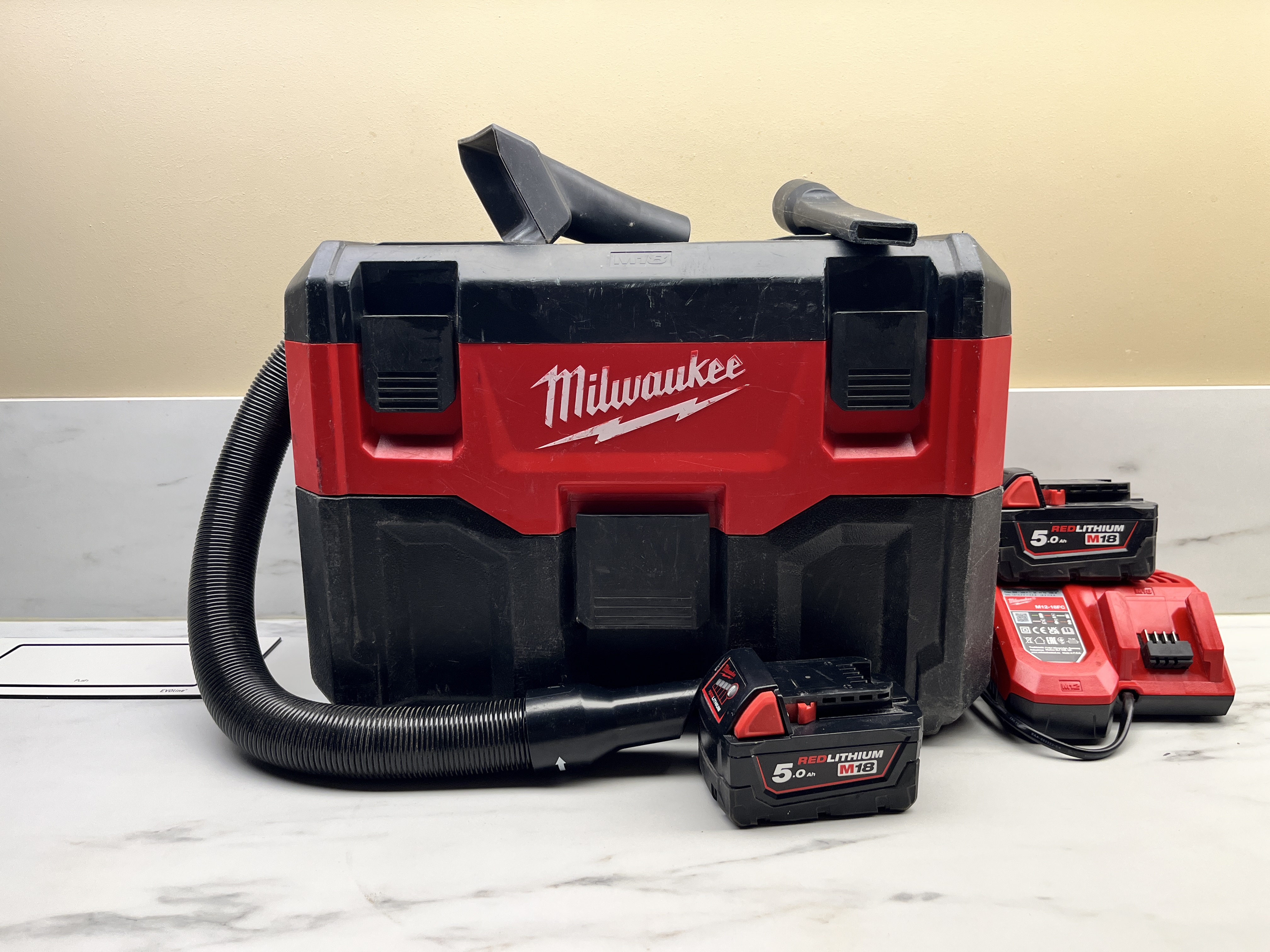 Milwaukee m18 vc2 tørrstøvsuger med hepa-filter