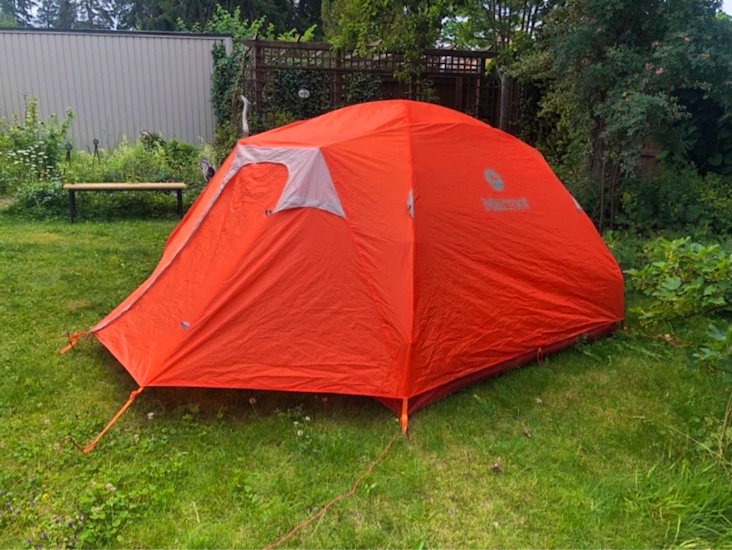 Marmot vapor 4 p