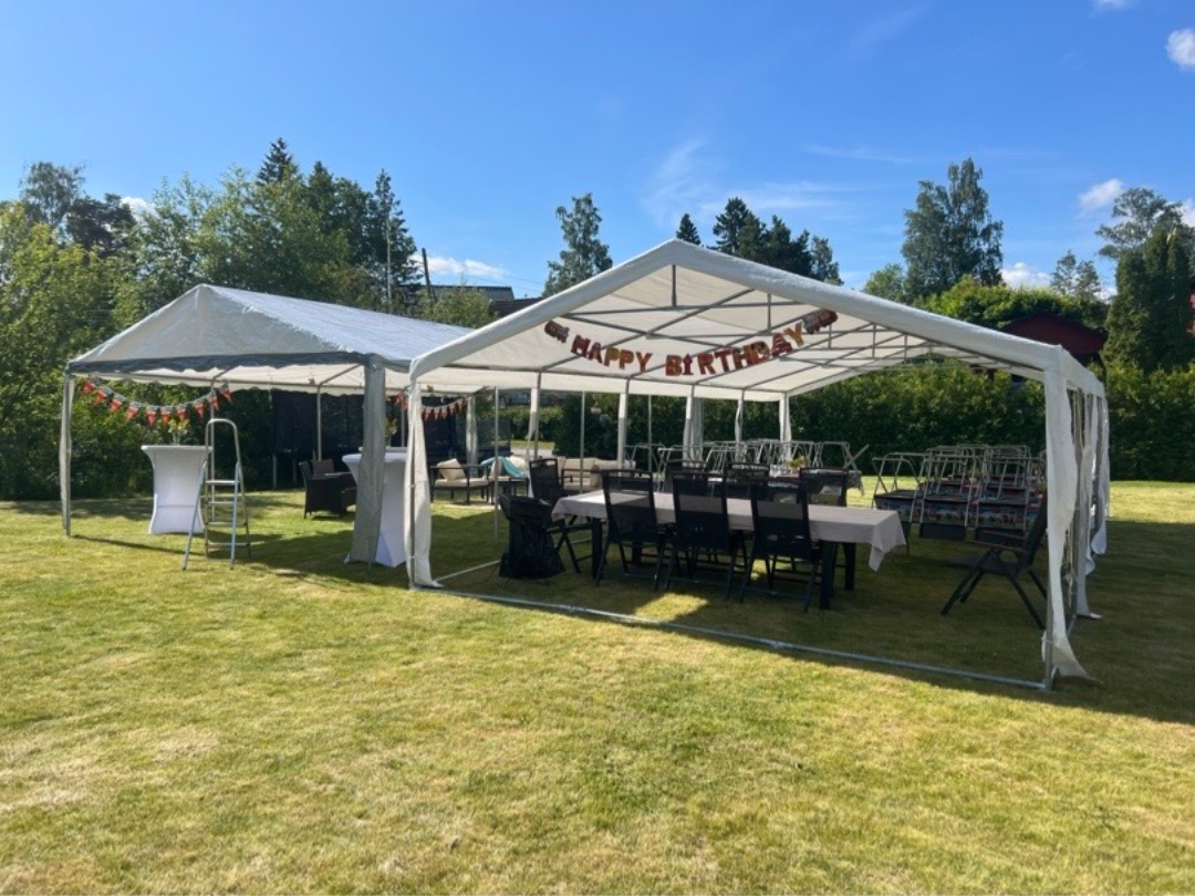 Trädgårdsfest festpaket 2st partytält 90m2 10 bord 58 stol