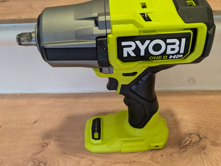 Kraftfull mutterdragare 1600nm!