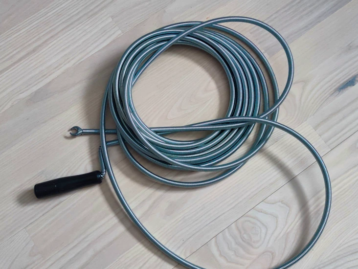 Stopp i avlopp? 10m avloppsrensare👍