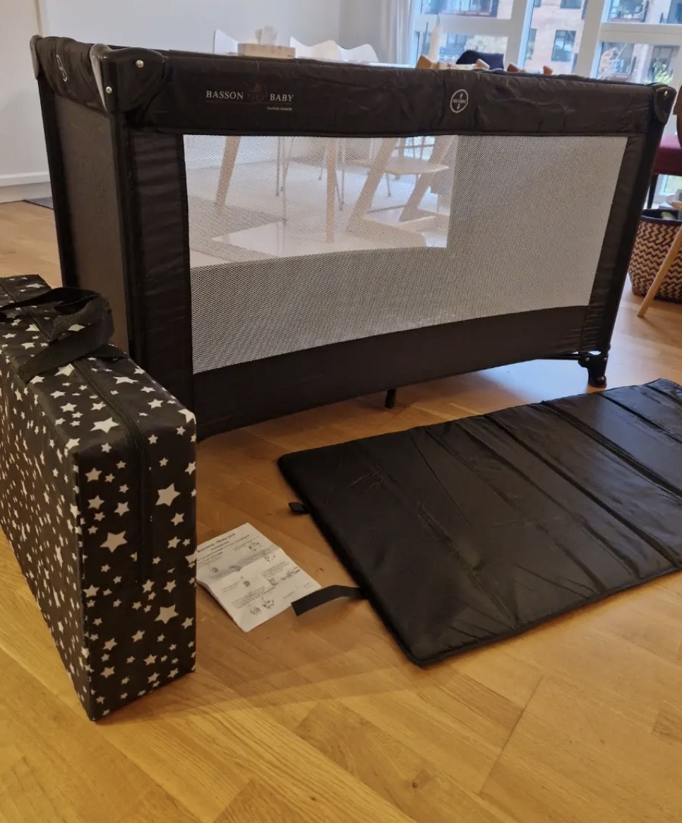 Rejseseng med madras 