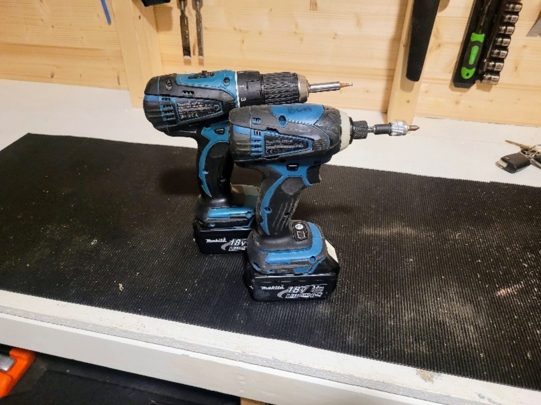 Makita drill og slagdrill