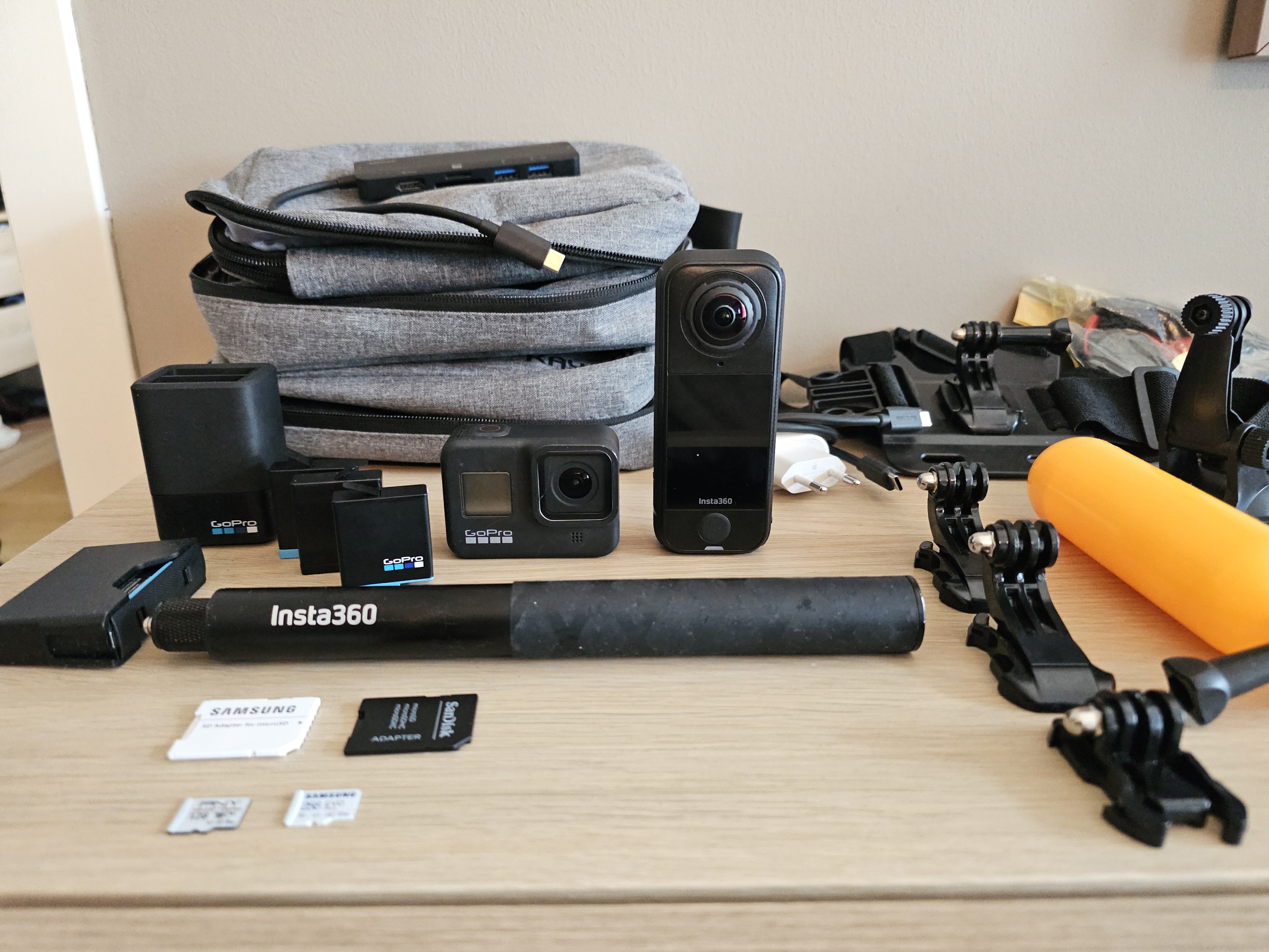 Komplett actionpakke: insta360 x4 + gopro hero 8 black m/ alt av tilbehør