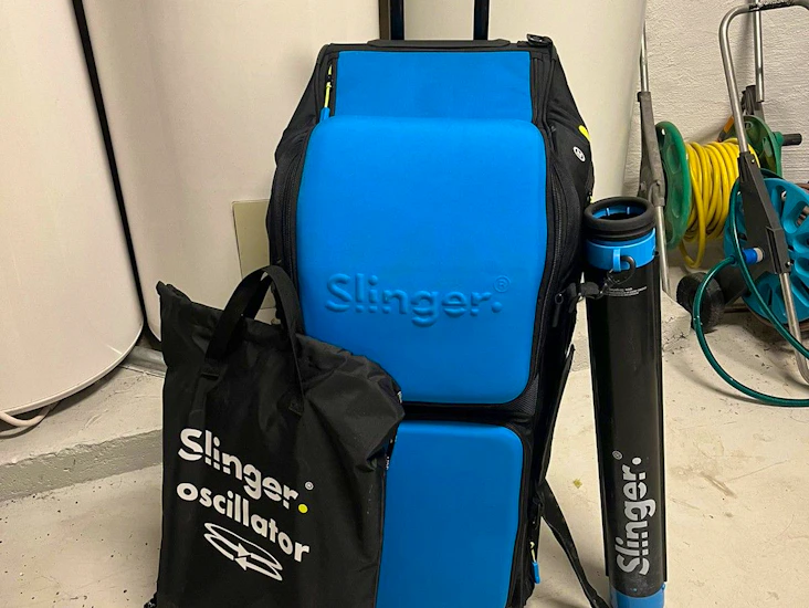 Utleie av ballmaskin for tennis - slinger bag