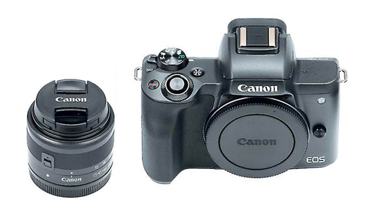 Canon m50 mirrorless camera with 15-45mm 