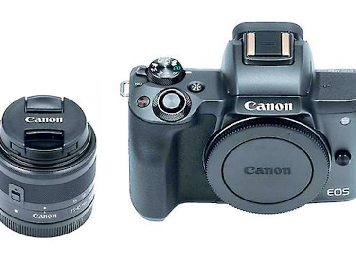 Canon m50 mirrorless camera with 15-45mm
