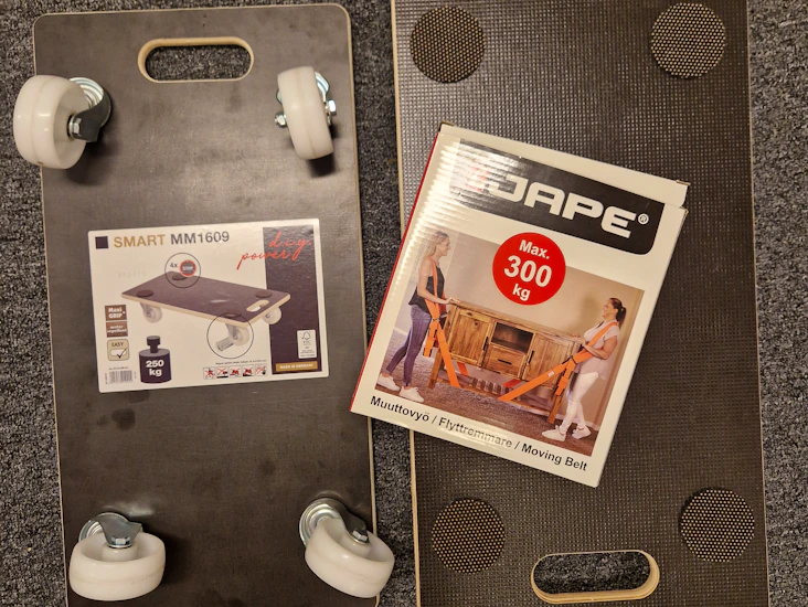 Raskaiden tavaroiden muuttosetti: kuljetusalustat & kantovaljaat / set for moving heavy objects